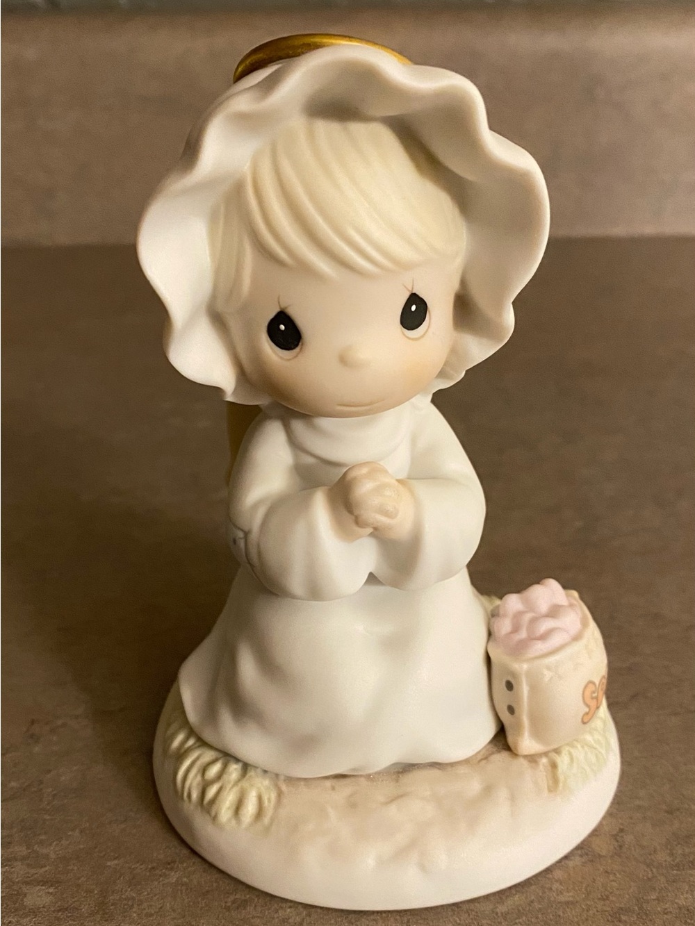 Precious Moments “Sowing Seeds of Kindness” 1995 Figurine
